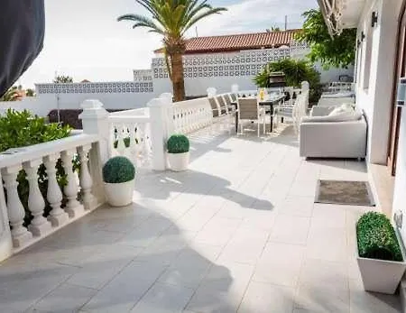 Villa Palms